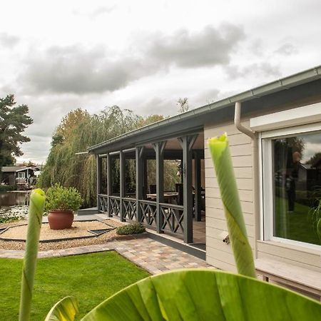 Prachtige Chalet Wabi Sabi Aan Het Water! Geel Extérieur photo