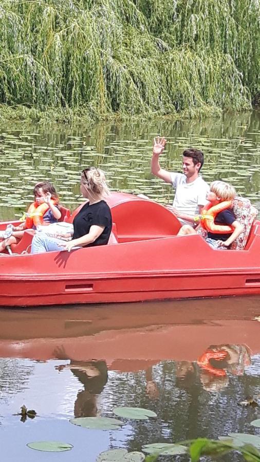 Prachtige Chalet Wabi Sabi Aan Het Water! Geel Extérieur photo
